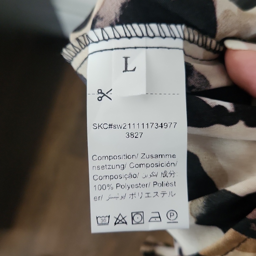 NWOT Leopard Dress - Picture 7 of 7